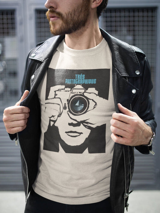 Trés Photographique T-Shirt - Pathos Studio - T-Shirts